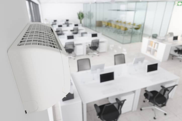 pompe à chaleur dans un espace professionnel de bureau